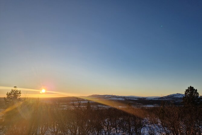Snowshoe up a Mountain - Meeting points around Kiruna: how the pickup works