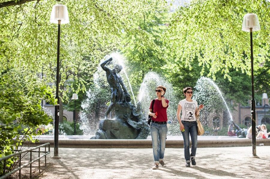 Södermalm: 2-Hour Sightseeing Tour - Meeting at Mariatorget: Simple Start, Smart Location