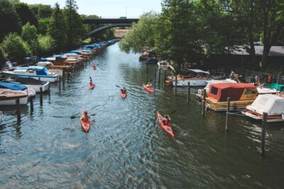2-Hour Guided Kayak Tour in City Center