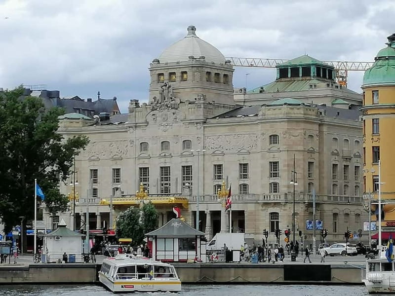 Stockholm: A Beauty On The Water - Old Town Walk & Boat Trip - Price and value: what $132 buys you in practical terms