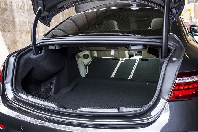 Stockholm Airport Arlanda Arrival transfer to Stockholm by Sedan - Luggage Rules You Can Actually Plan Around