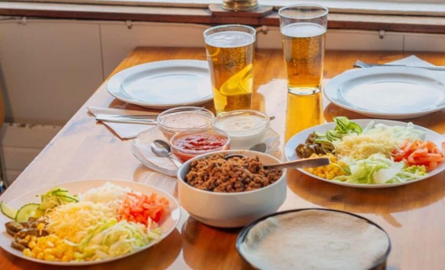 Stockholm All-You-Can-Eat Shrimp or Tacos Cruise & Coverband - Unlimited shrimp, bread and aioli, or tacos that actually fill you up