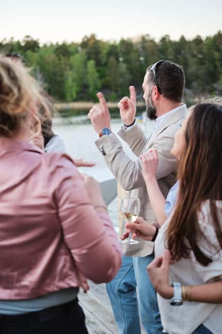 Stockholm All-You-Can-Eat Shrimp or Tacos Cruise & Livemusic - Timings and Logistics: A 4-Hour Evening That Moves Fast