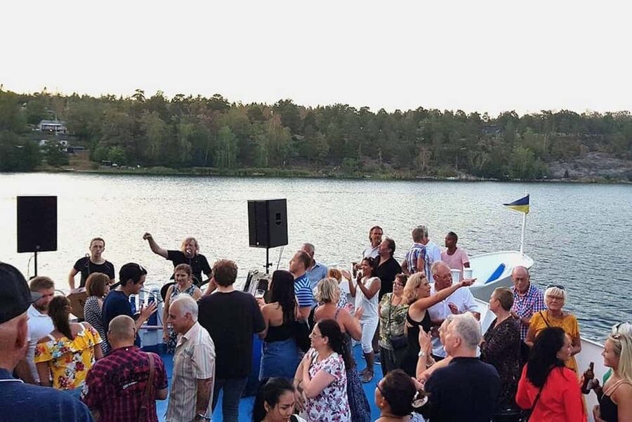 Stockholm All-You-Can-Eat Shrimp or Tacos Cruise & Livemusic - Vegetarian, Vegan, and Allergies: How to Avoid Surprises