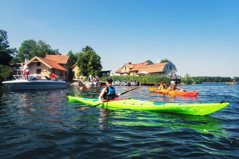 Stockholm: Archipelago Islands Kayak Tour and Outdoor Picnic - Getting started at Skärgårdens Kanotcenter, and what the small-group format changes