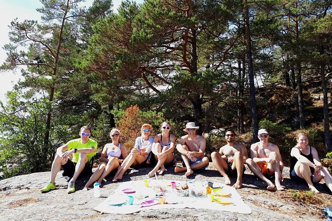 Stockholm Archipelago Kayaking Day Tour - Paddling through rocky islands: what you’ll actually notice