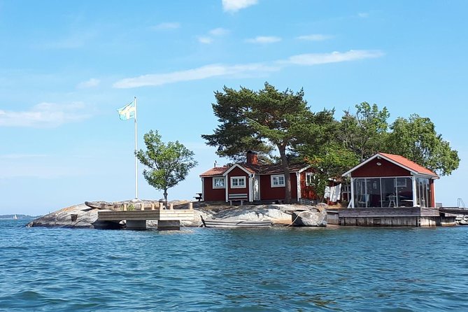 Stockholm Archipelago Kayaking Day Tour - What you need to bring for comfort (and for safety)