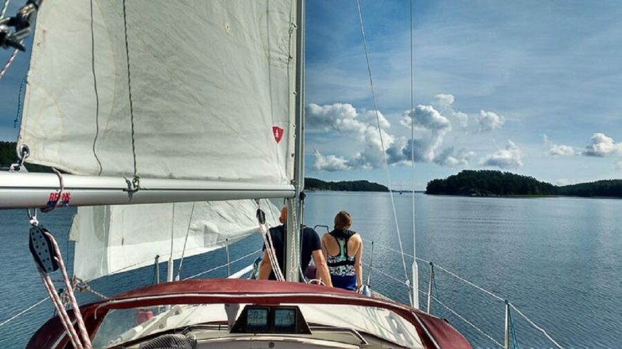 Stockholm: Archipelago Sailing Adventure with Island Chill - Skippers you can actually talk to, and a crew vibe on a small boat