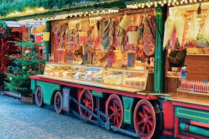 Stockholm: Christmas Market Magic Walking Tour with a Local - The best fit: who will love this and who should pass
