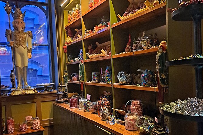 Stockholm Christmas Tour and Food Tasting Experience - Stop by Stop: Stortorget, German Church Traditions, and Polkagris Candy