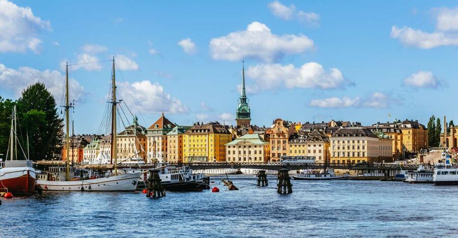 Stockholm: City Archipelago Sightseeing Cruise with Guide - Seasonal Reality Check: Cold Winds, Ice, and Adjusted Routes