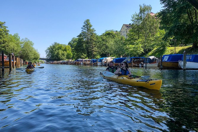 Stockholm City Evening Kayak Tour - How to dress for a 4-hour evening paddle in all weather