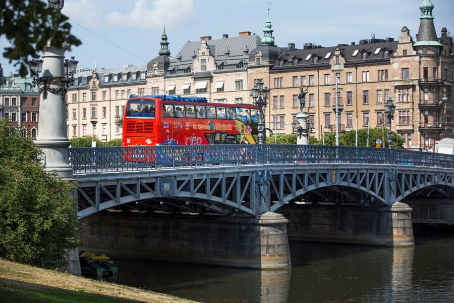 Stockholm: City Sightseeing Hop-On Hop-Off Bus Tour - Stockholm City Hall and Cruise Terminal Loop (Timing Matters)