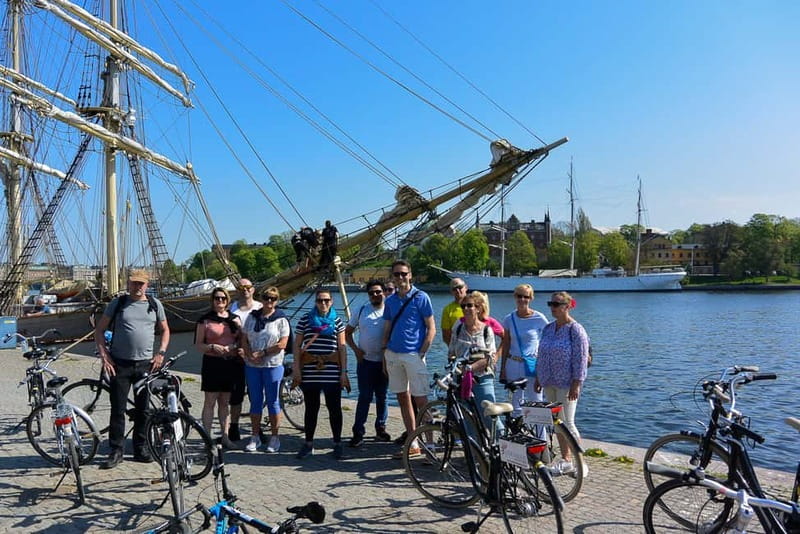 Stockholm: Guided Bike Tour - Safety Briefing and Bike Fit: the Unsung Part