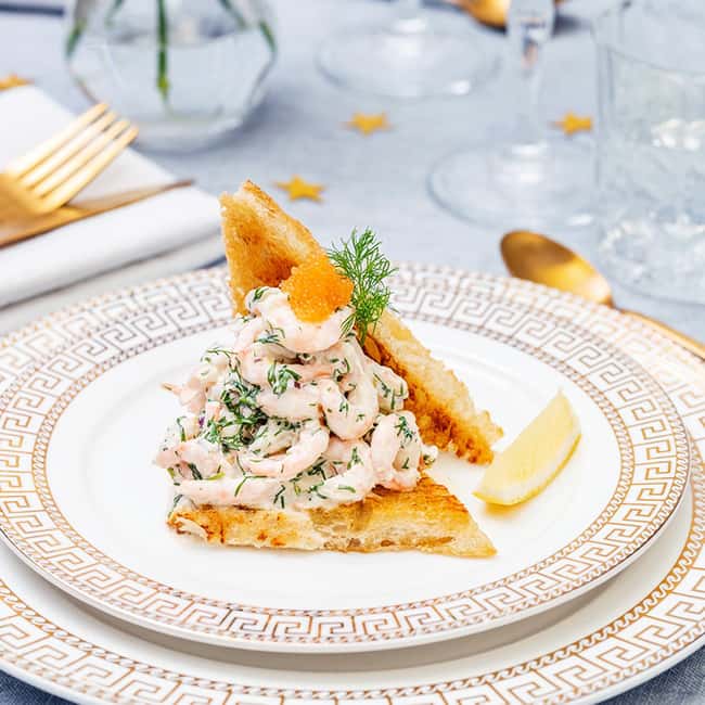 Stockholm: Guided Food Tour with Tastings -Eat like a Viking - Fish So Fresh: Swedish Skagen and Market Stand Tastings
