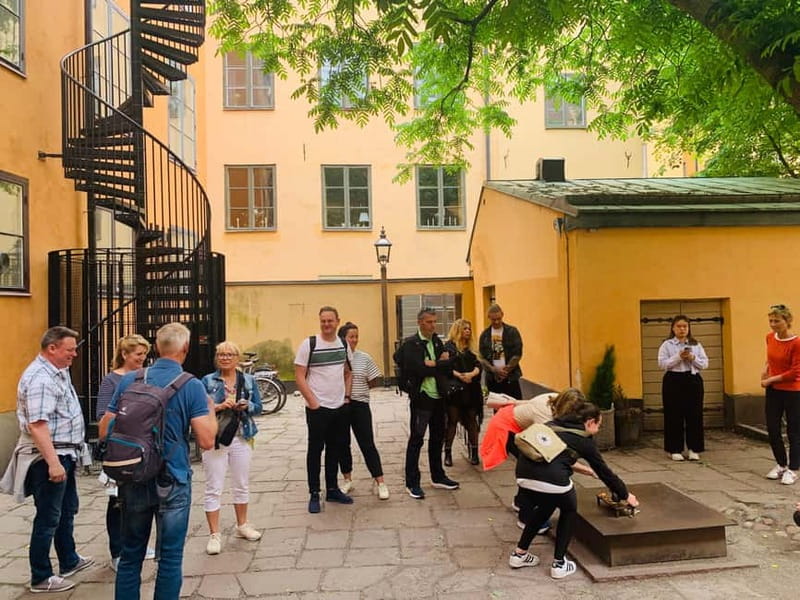 Stockholm: Guided Historic Old Town Walking Tour with Local - Price and time: what $22 gets you in Gamla Stan