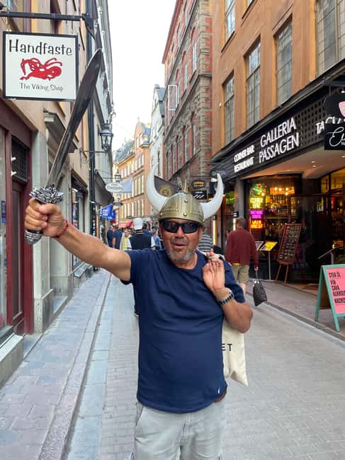 Stockholm: Guided Historic Old Town Walking Tour with Local - Meeting point at Birger Jarl, then getting your bearings quickly