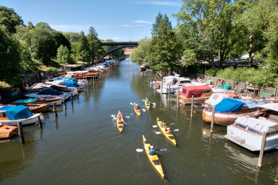 Stockholm: Guided Kayak City Tour & Optional Midsummer Meal - The Kayak Setup and Safety Style (So Beginners Don’t Panic)
