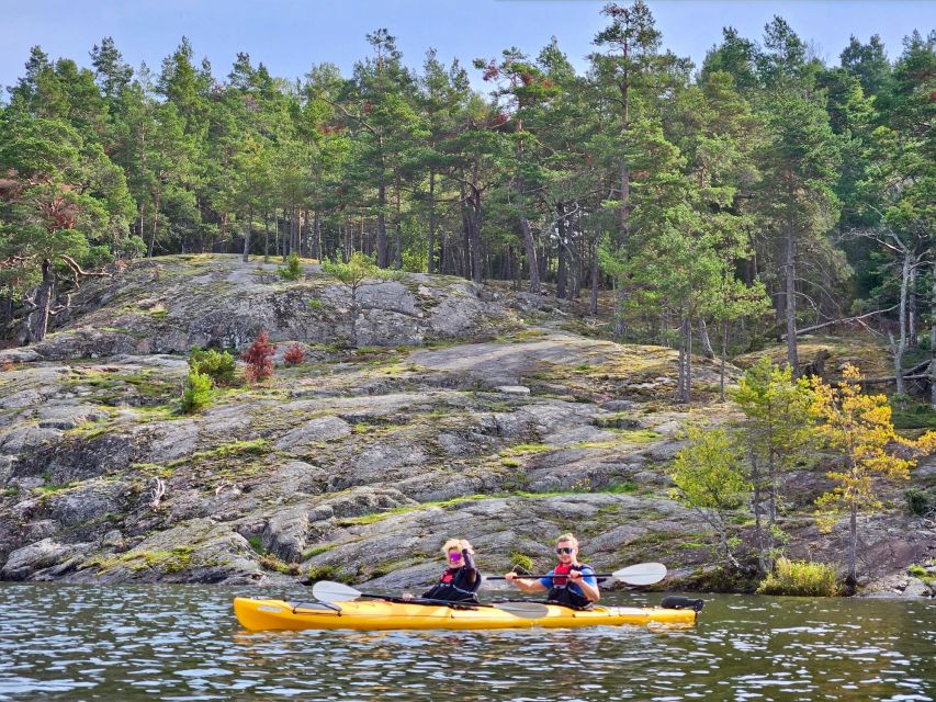Stockholm: Guided Kayak Tour to Drottningholm Royal Palace - Drottningholm from the Water: A UNESCO Palace You Can Actually See