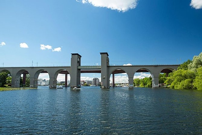 Stockholm: Highlights Boat Tour - Under Twelve Bridges: the views you miss from street level