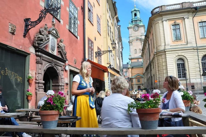 Stockholm: Highlights Guided Walking Tour - Starting at Östermalm Saluhall, the city’s food-and-culture hub