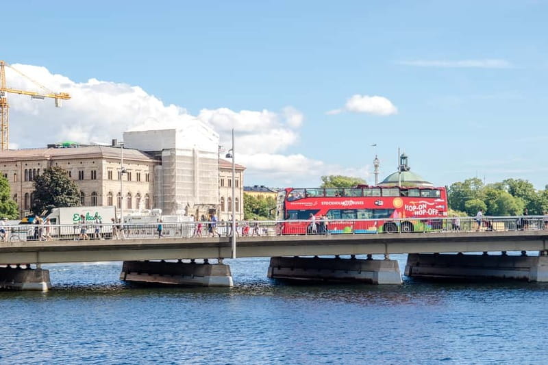 Stockholm: Hop-On Hop-Off Bus or Boat Option - Audio guide and earphones: the built-in way to understand what you’re seeing
