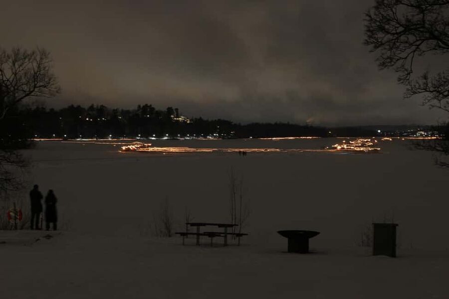Stockholm: Ice Skating with fire & chance of Northern Lights - Key moments that make this night skate special