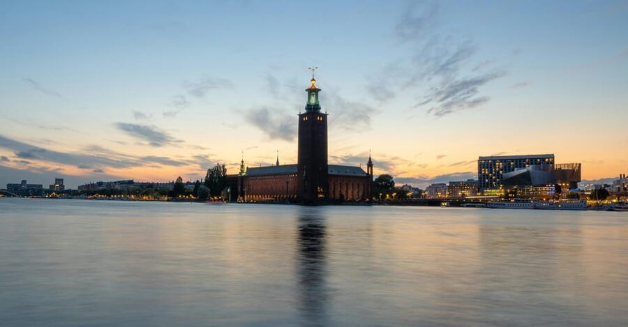 Stockholm Icons: Old Town & Riddarholmen Private Guided Tour - How the itinerary timing works for a two hour private tour