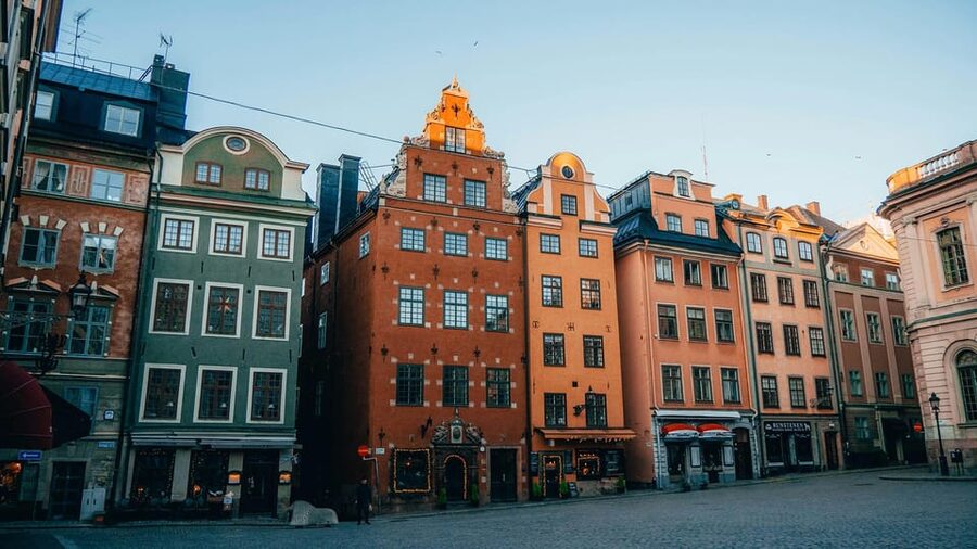 Stockholm Icons: Old Town & Riddarholmen Private Guided Tour - Should you book this private guided tour?