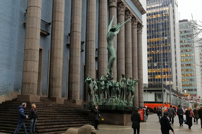 Stockholm: Modern City and Old Town, a Small Group Walking Tour - Key things to know before you go