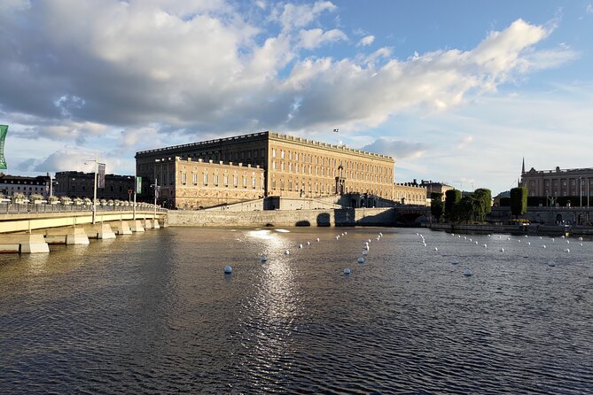 Stockholm Must See - Old Town, boat + Vasa Museum 3h small group - Slottsbacken Obelisk start: the Gustav III story that sets the tone