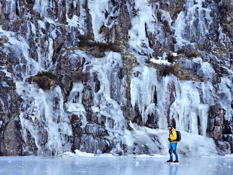Stockholm: Nordic Ice Skating for Beginners on a Frozen Lake - The 45-minute safety briefing that protects the fun