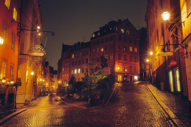 Stockholm Old Town Gamla Stan, Historic Walking Tour, Small group - Västerlånggatan and Österlånggatan: shopping streets with history baked in