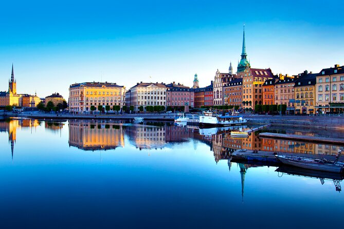 Stockholm Old Town Gamla Stan, Historic Walking Tour, Small group - Prästgatan to Stortorget: the medieval street grid comes into focus