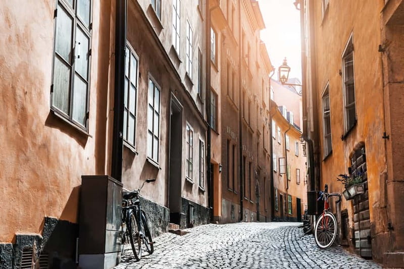 Stockholm: Old Town Historical Walking Tour, small group - Gamla Stan gets easier fast when a guide sets the storyline