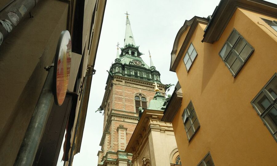 Stockholm: Old Town Self-Guided Tour Learn and solve Puzzles - Key things to know before you download Curiosa