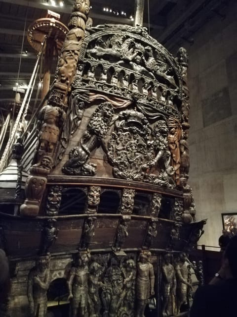 Stockholm: Old Town Walking Tour and the Vasa Museum - Cobblestones to the Royal Palace area, plus the Iron Boy lucky touch