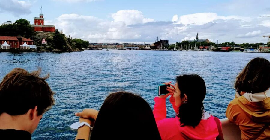 Stockholm: Old Town Walking Tour and the Vasa Museum - Riddarholmen photos, the church from 1290, and the House of Nobility