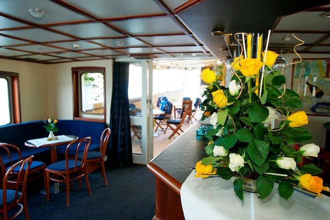 Stockholm Old Town Walking Tour + Archipelago Cruise - Booking Value: What You Really Get for $115.18