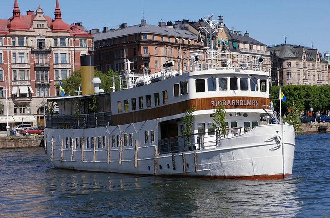 Stockholm Old Town Walking Tour + Archipelago Cruise - Riddarholmen Church and Old Town Streets That Feel Medieval