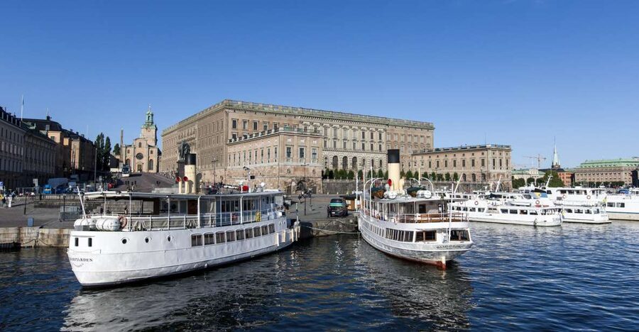 Stockholm: Old Town Walking Tour w/ Vasa Museum & Boat Ride - Key highlights you will feel right away