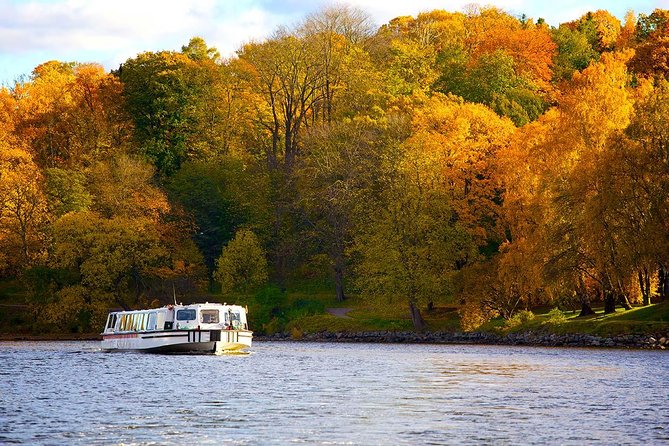 Stockholm: Royal Djurgården Boat Tour - Onboard WiFi, restroom, and café fika (yes, you can snack)