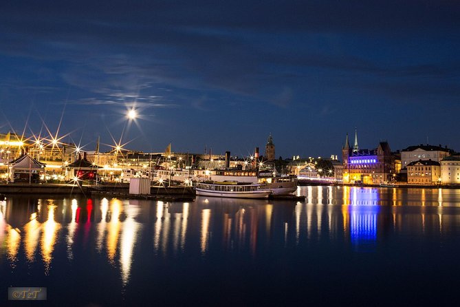 Stockholm's Festive Sights And Christmas Lights - Getting Started Without Winter Stress: Espresso House and Hotel Pickup