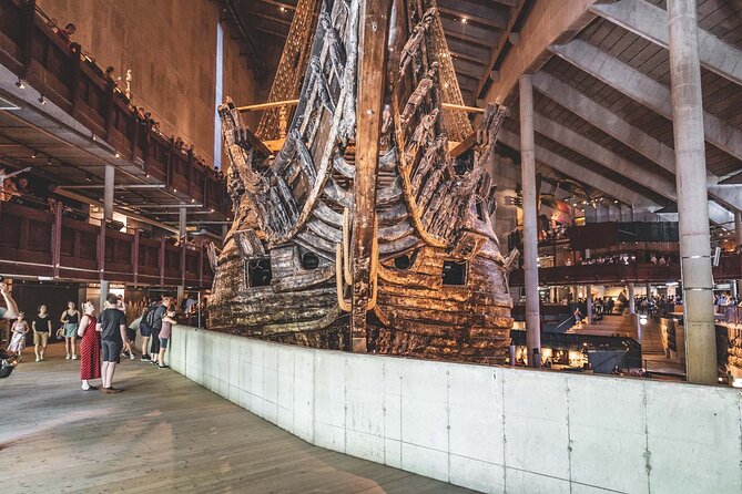 Stockholm's Old Town & Vasa Museum Private Walking Tour - Stop 3: Royal Palace exterior views and the changing face of monarchy