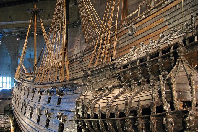 Stockholm's Old Town & Vasa Museum Private Walking Tour - Stop 1: Stortorget, Stockholm’s oldest square (and the Nobel connection)