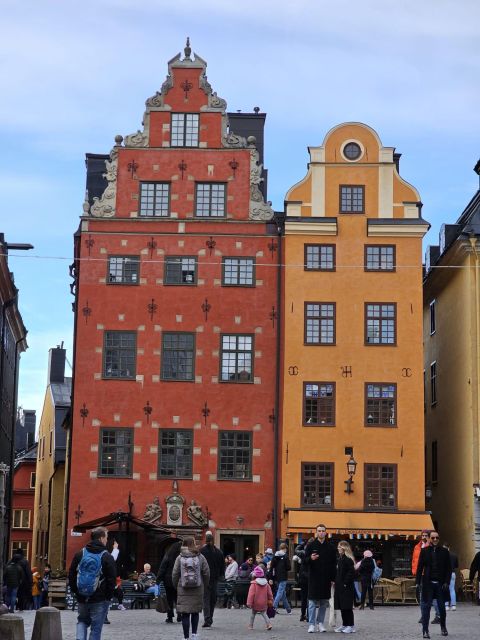 Stockholm: Secrets of Gamla Stan Guided Tour w/ Fika Option - St. George and the Dragon, Stockholm-style: legends you can spot in the streets