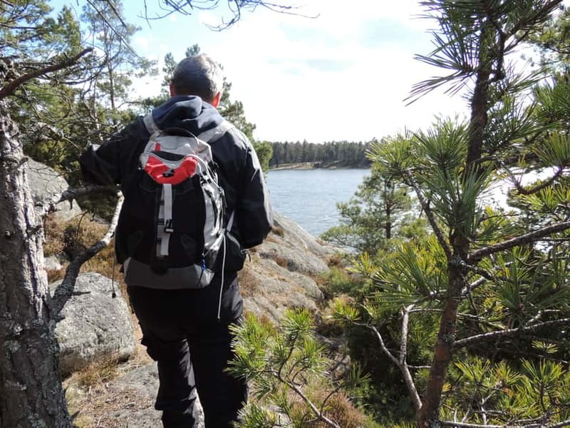 Stockholm: Self-Guided hiking in beautiful nature - Choosing your route: 3 hikes with very different energy