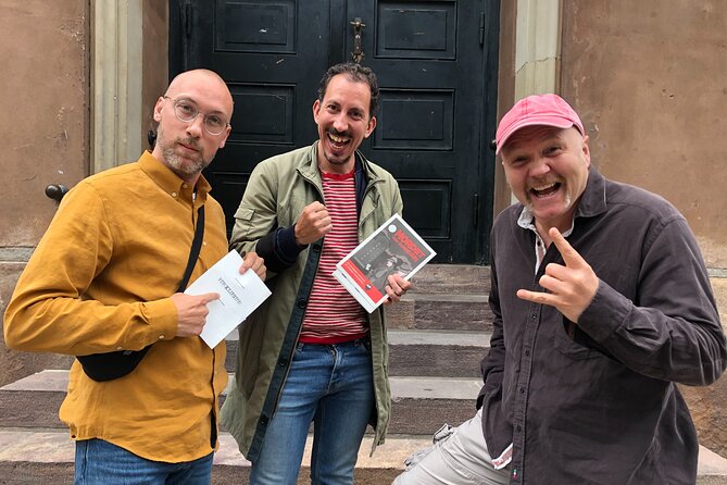 Stockholm Self-Guided Murder Mystery Tour by the Royal Palace - The Self-Guided Puzzle Format: Why the Envelope Makes This Work