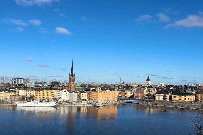 Stockholm Small Group Food Tour with 7 Classic Food Tastings - Guide Style Makes or Breaks a Food Tour
