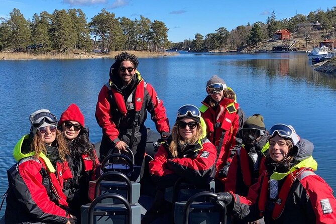 Stockholm Speed Boat 2 Hour Archipelago Tour - The 42-Knot Rush Toward Vaxholm